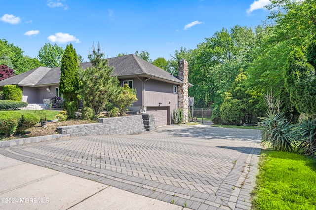 view of front of house featuring a garage