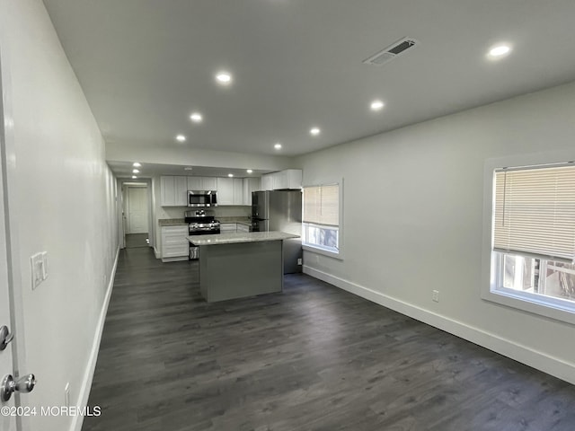 19 Nicholas Blvd, Jackson, NJ 08527 - kitchen with recessed lighting, baseboards, appliances with stainless steel finishes, and visible vents