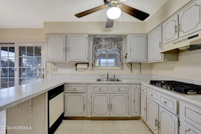 kitchen featuring kitchen peninsula, ceiling fan, dishwasher, stainless steel gas cooktop, and sink