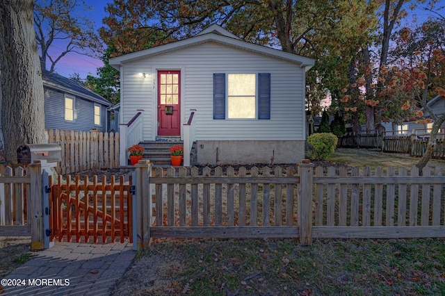 view of front of house