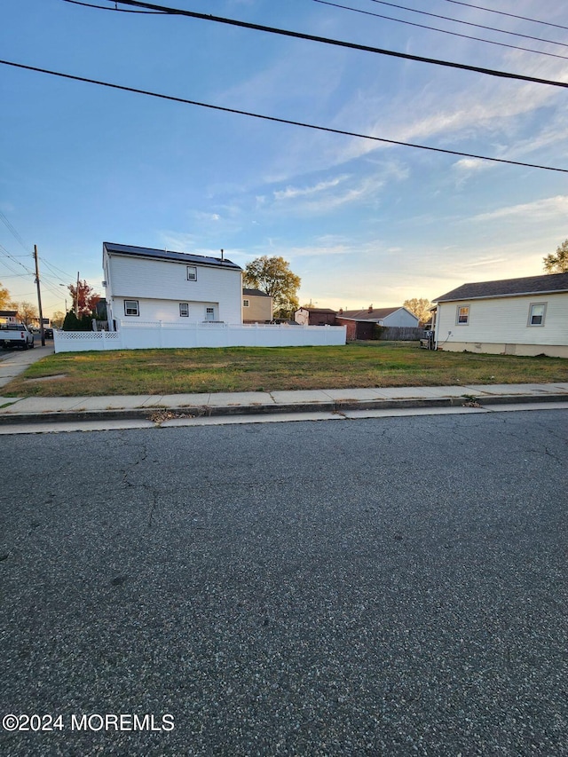 Listing photo 2 for 130 Seeley Ave, Keansburg NJ 07734