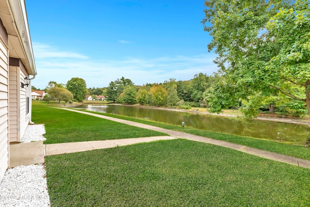 view of yard with a water view