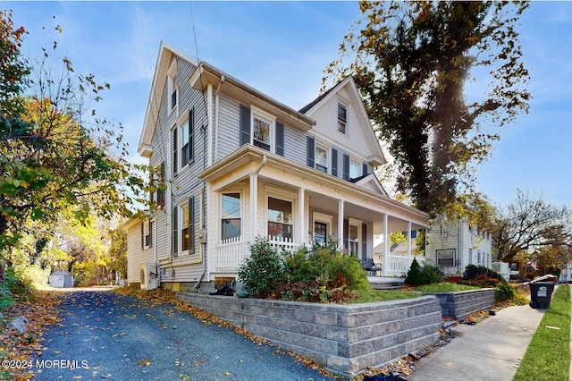 view of front of property with a porch