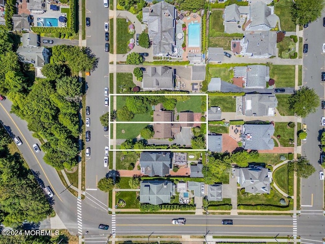 bird's eye view with a residential view