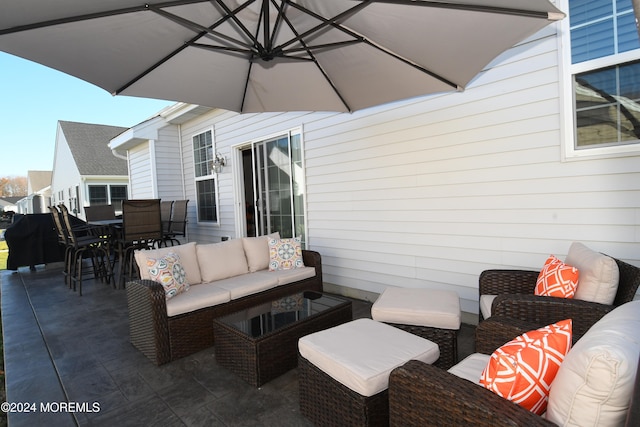 view of patio / terrace with an outdoor hangout area