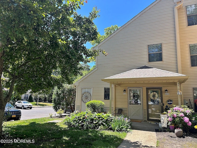 1801 Lilly Ln, Jackson, NJ 08527 - view of front facade
