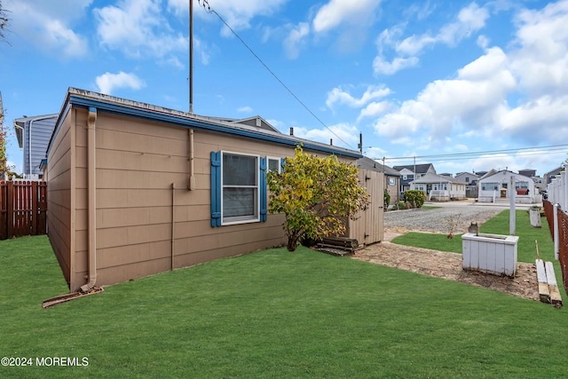 exterior space featuring a yard