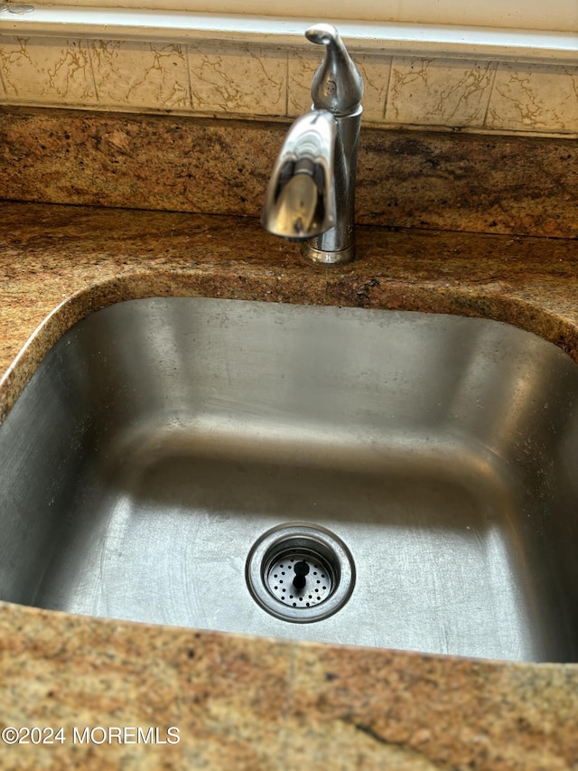 details with sink