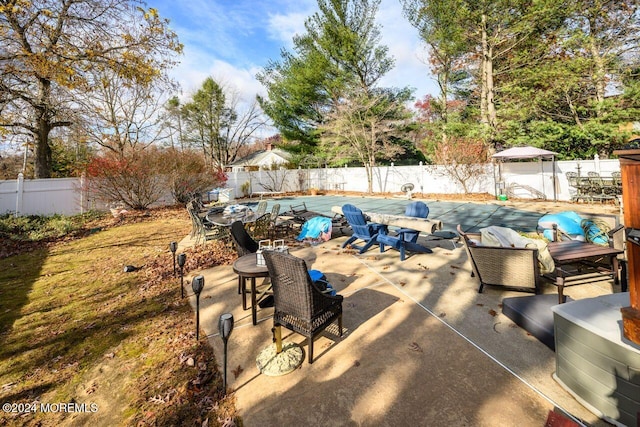 994 Hyson Rd, Jackson, NJ 08527 - fenced backyard featuring a patio area