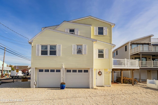 view of front of property featuring a garage