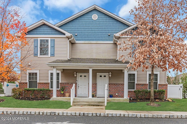 view of front of house with a front yard