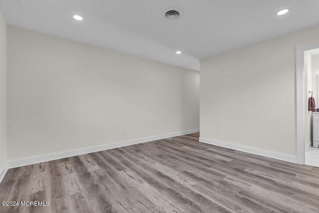 empty room featuring light hardwood / wood-style floors