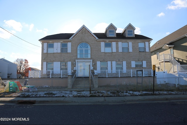 view of front of house