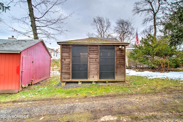 view of outbuilding