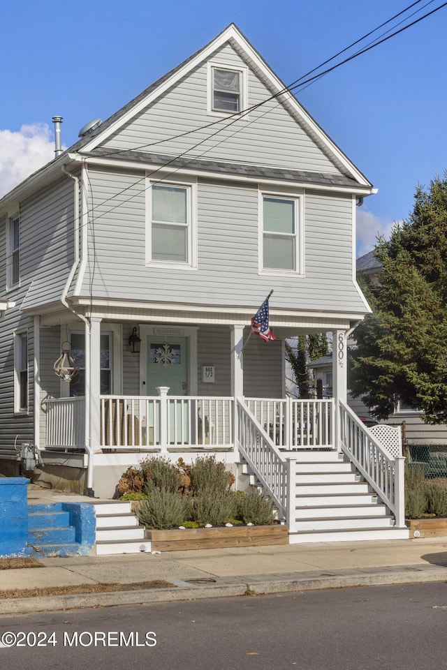 view of front facade featuring covered porch