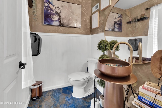 bathroom with toilet