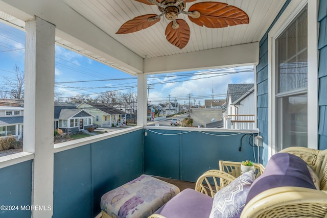 balcony with ceiling fan