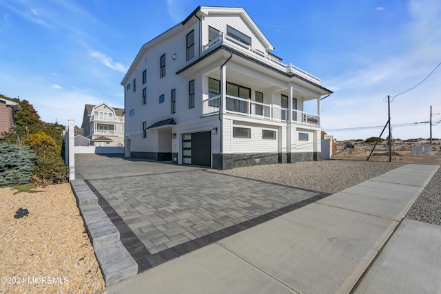 view of front of house with a garage