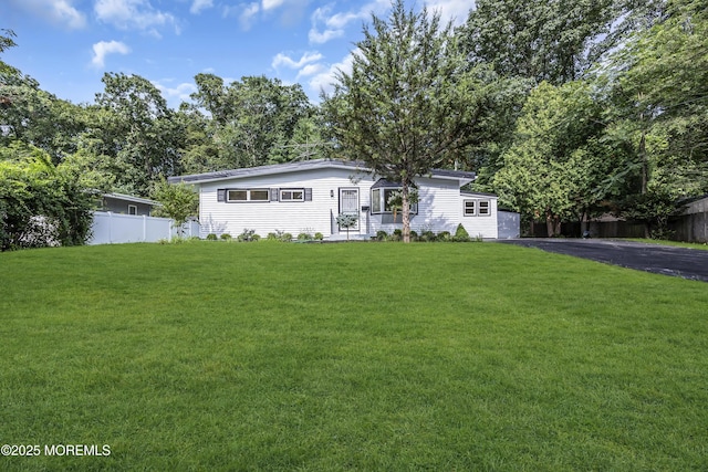 210 Parkview Ter, Lincroft, NJ 07738 - photo 1