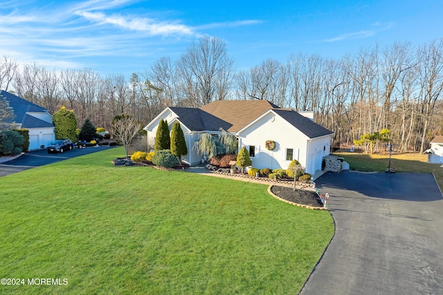 view of front of house with a front yard