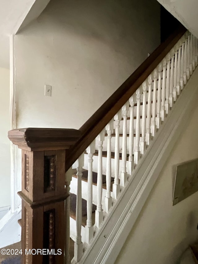 912 W State St, Trenton, NJ 08618 - view of stairway