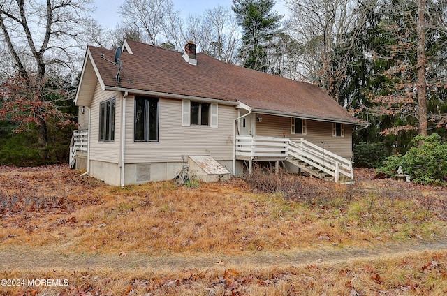 view of front of property