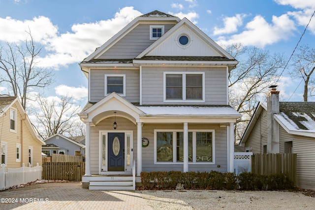 view of front of home