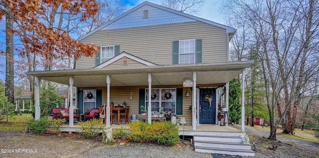 view of front of property with a porch