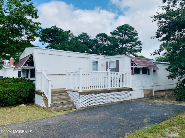 view of manufactured / mobile home