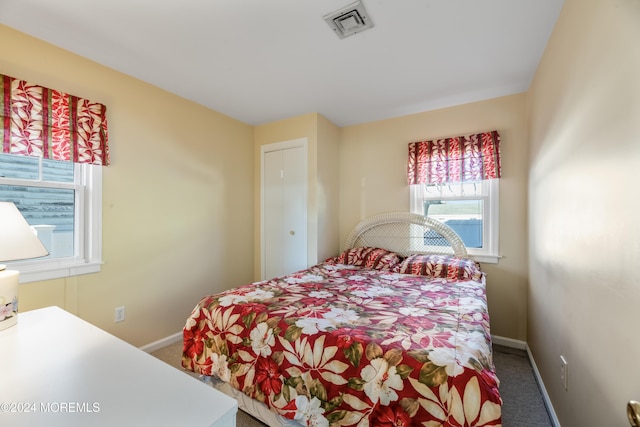 view of carpeted bedroom