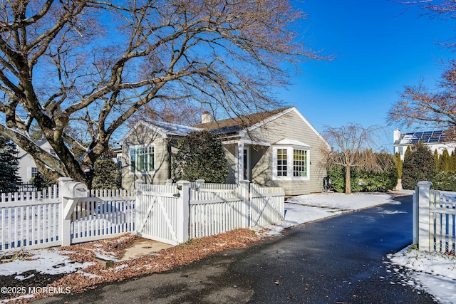 view of front of house