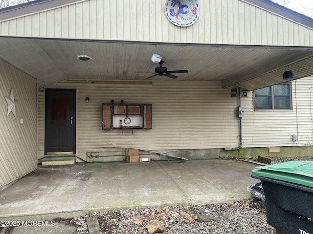 view of patio with ceiling fan