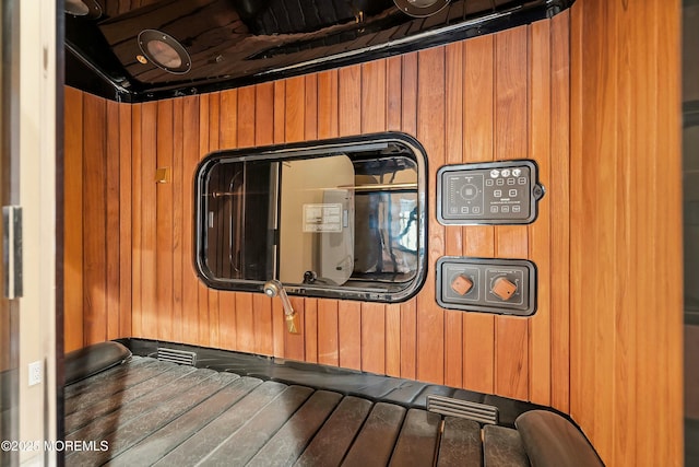 interior details with wooden walls