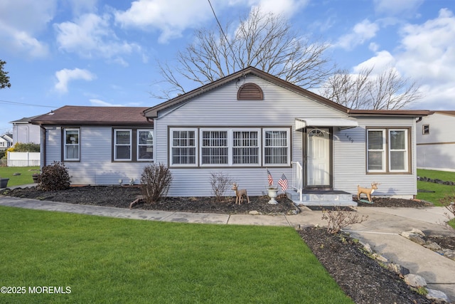 view of front of house with a front yard