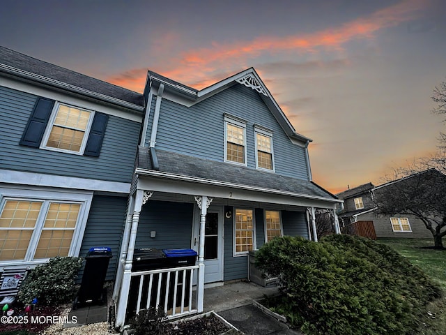 view of front of home featuring a porch