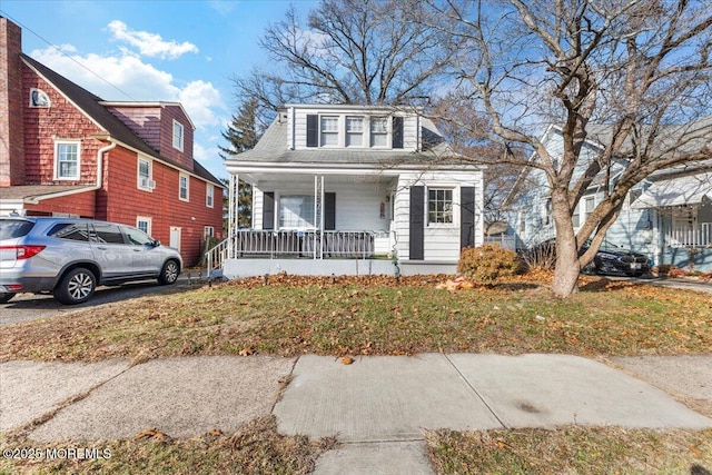 view of front of property featuring a porch