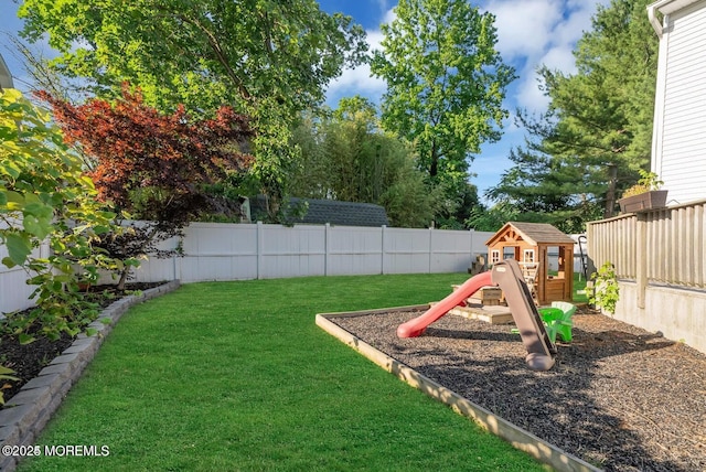 exterior space featuring a yard