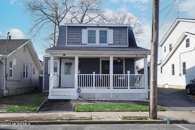 bungalow featuring covered porch