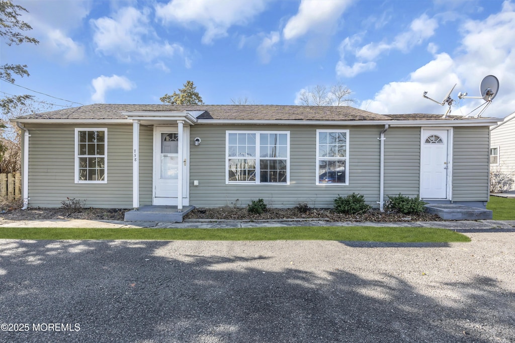 view of single story home