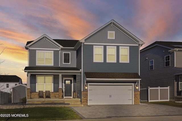 view of front of house featuring a garage