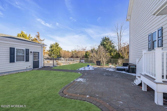 view of yard with a patio