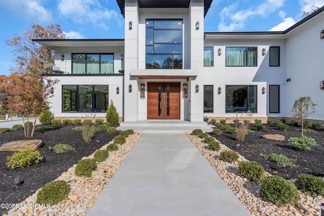 view of front facade featuring french doors