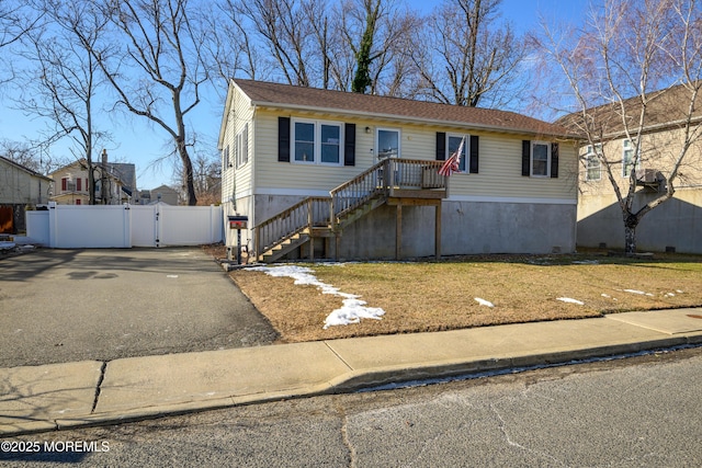 view of front of house