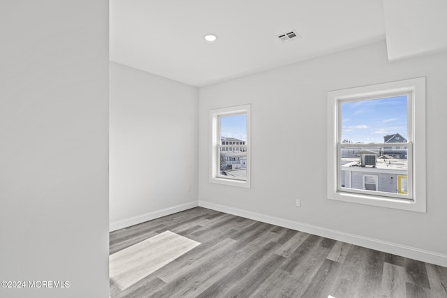 empty room featuring light hardwood / wood-style floors