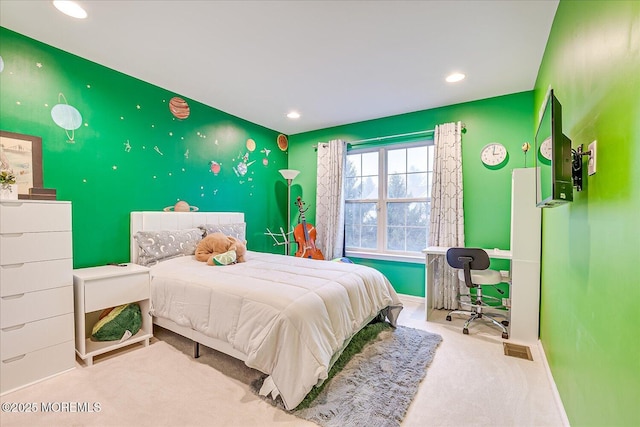 view of carpeted bedroom