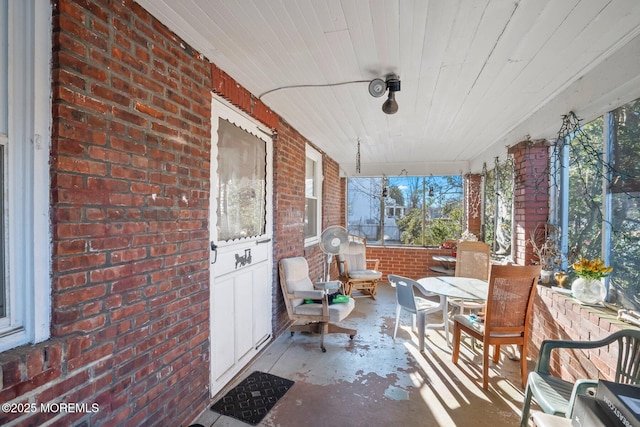 view of patio / terrace with covered porch