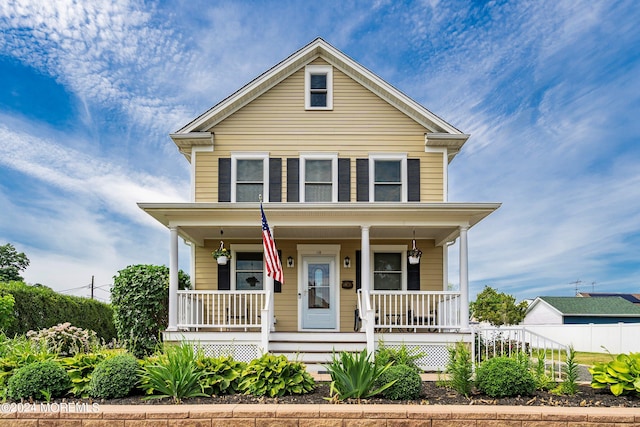 view of front facade featuring covered porch