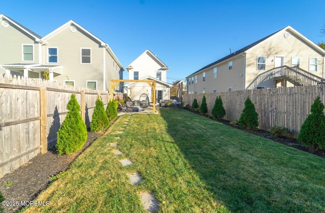 view of yard with a patio