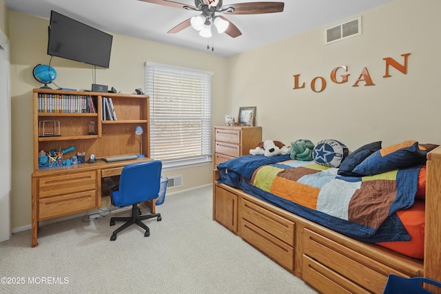 bedroom with light carpet and ceiling fan