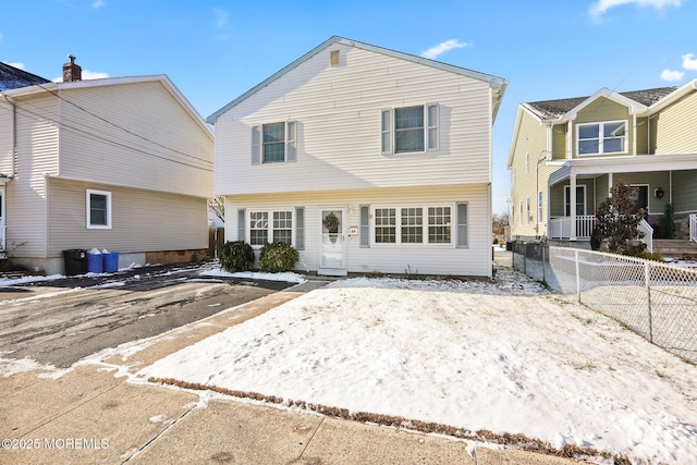 view of front of home